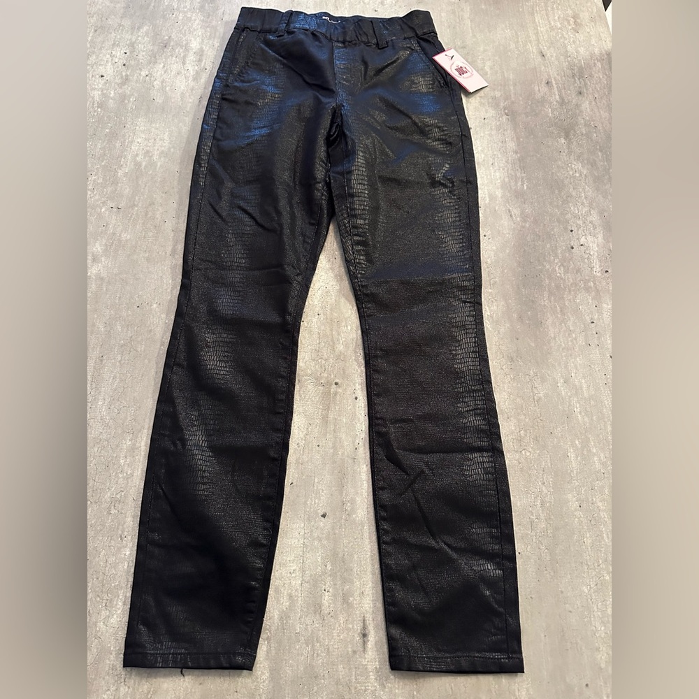 Juicy Couture Glossy Faux Black Snake Skin Skinny Pant Women’s Size 2 NWT